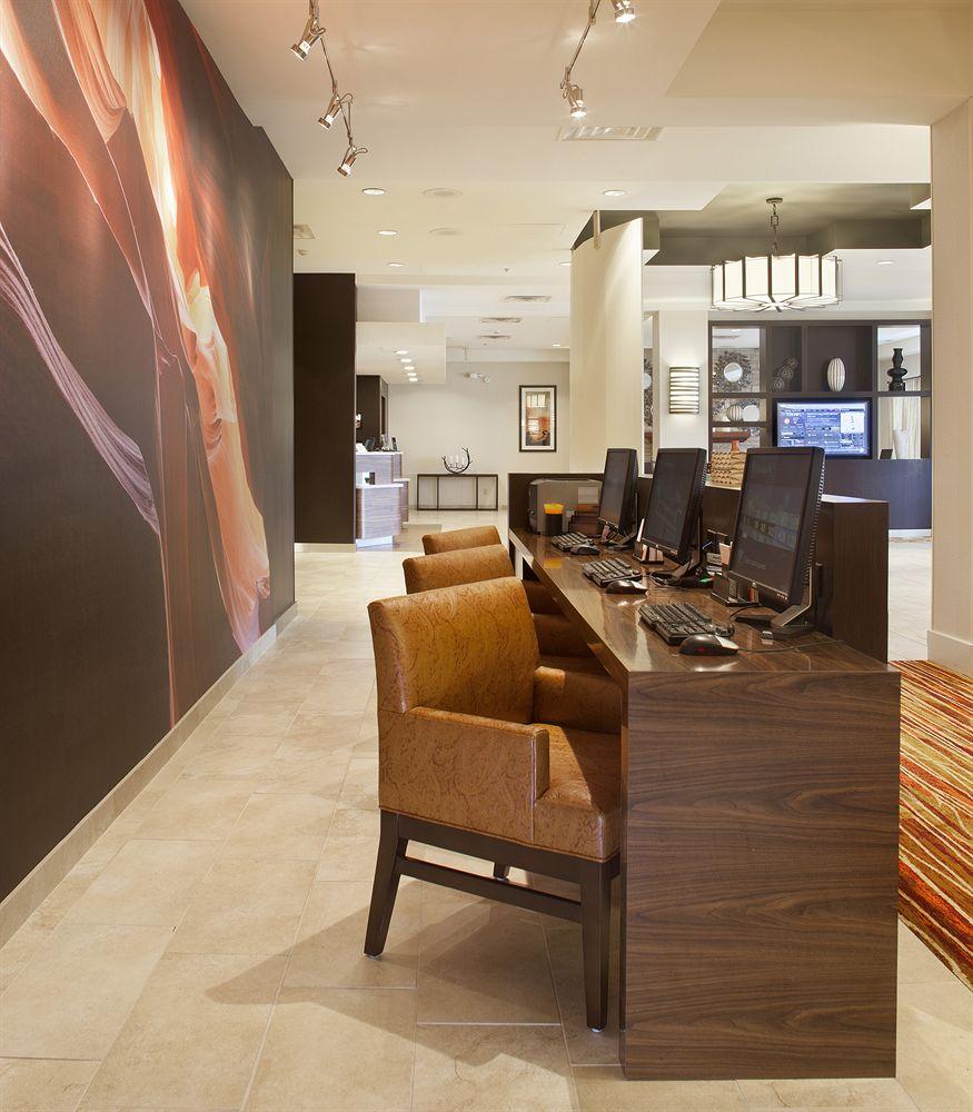 Hotel Courtyard By Marriott Pueblo Esterno foto